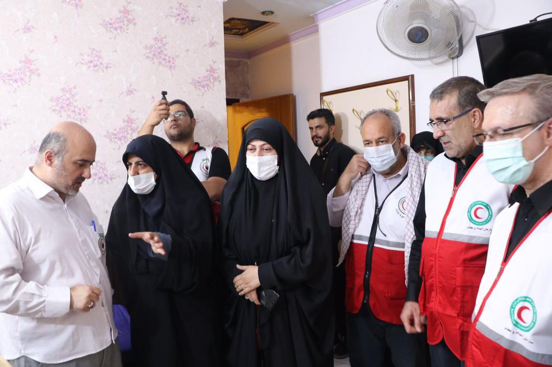 بازدید جمعی از نمایندگان کمیسیون بهداشت و درمان مجلس از خدمات درمانی هلال احمر ایران در نجف/ گزارش تصویری